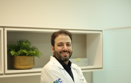 Dr. Roberto Mundim Porto Filho - Cirurgião Digestivo CEA Araguari